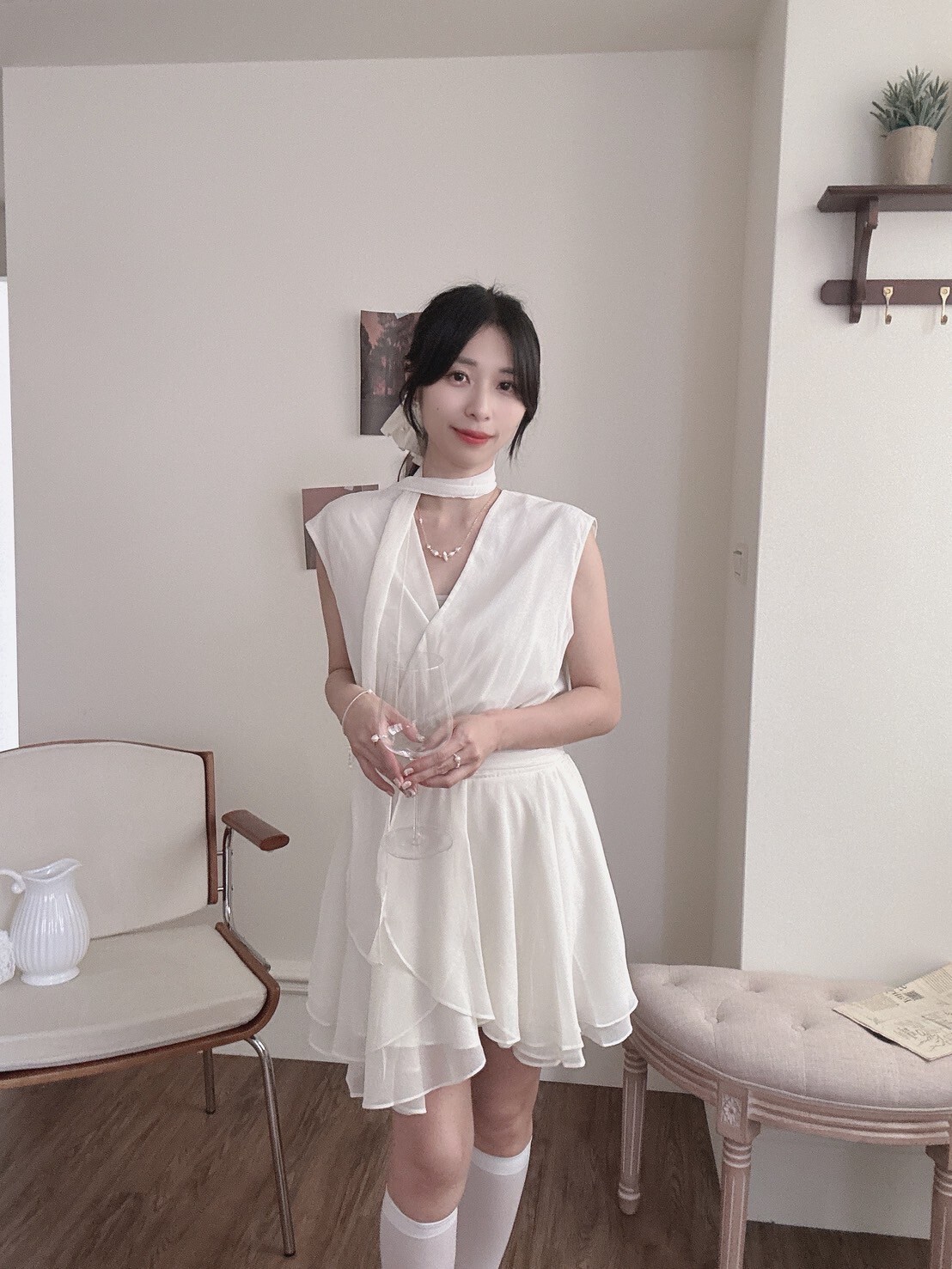 LINE_ALBUM_202584_250804_276