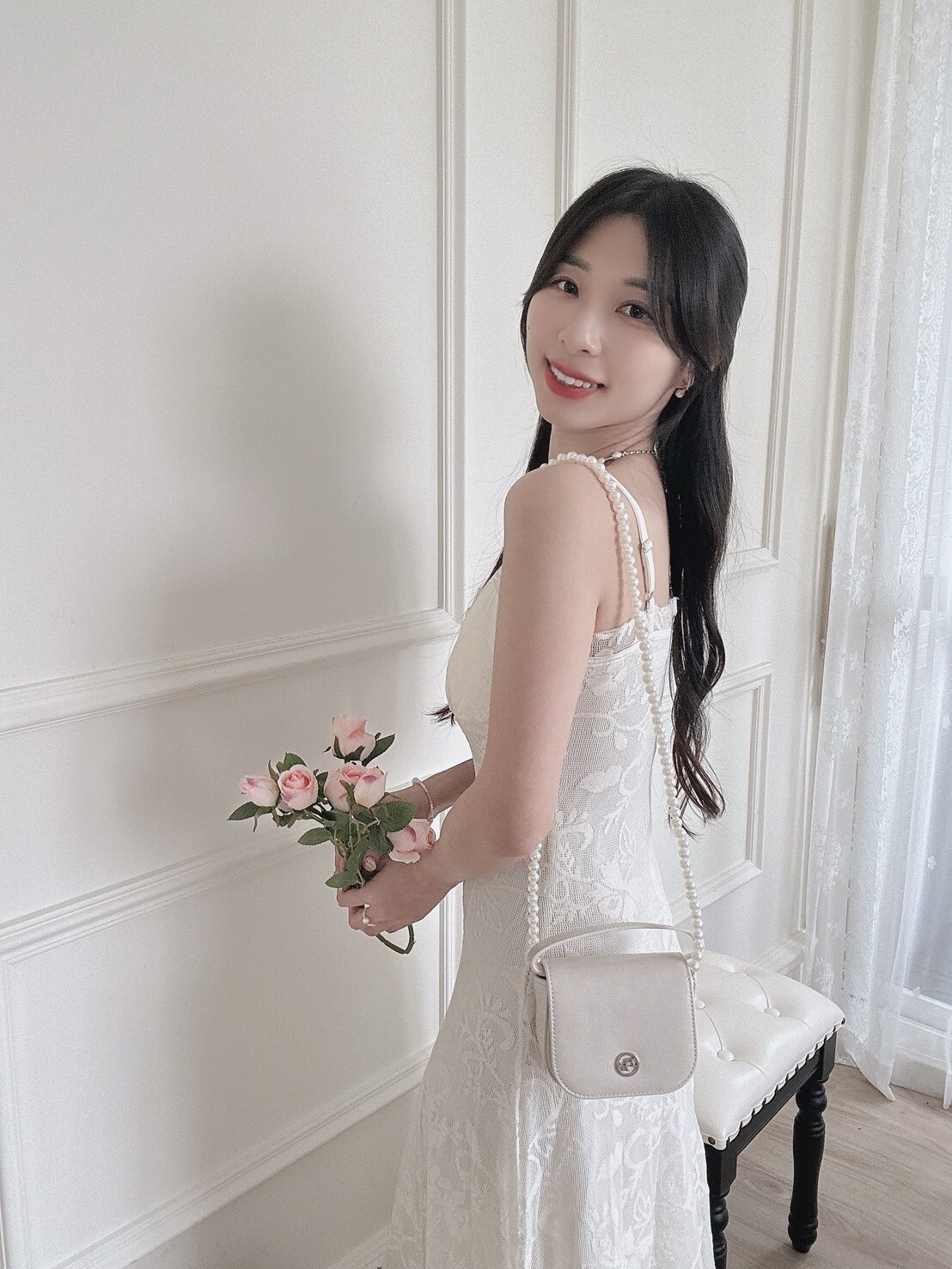 LINE_ALBUM_202584_250804_255
