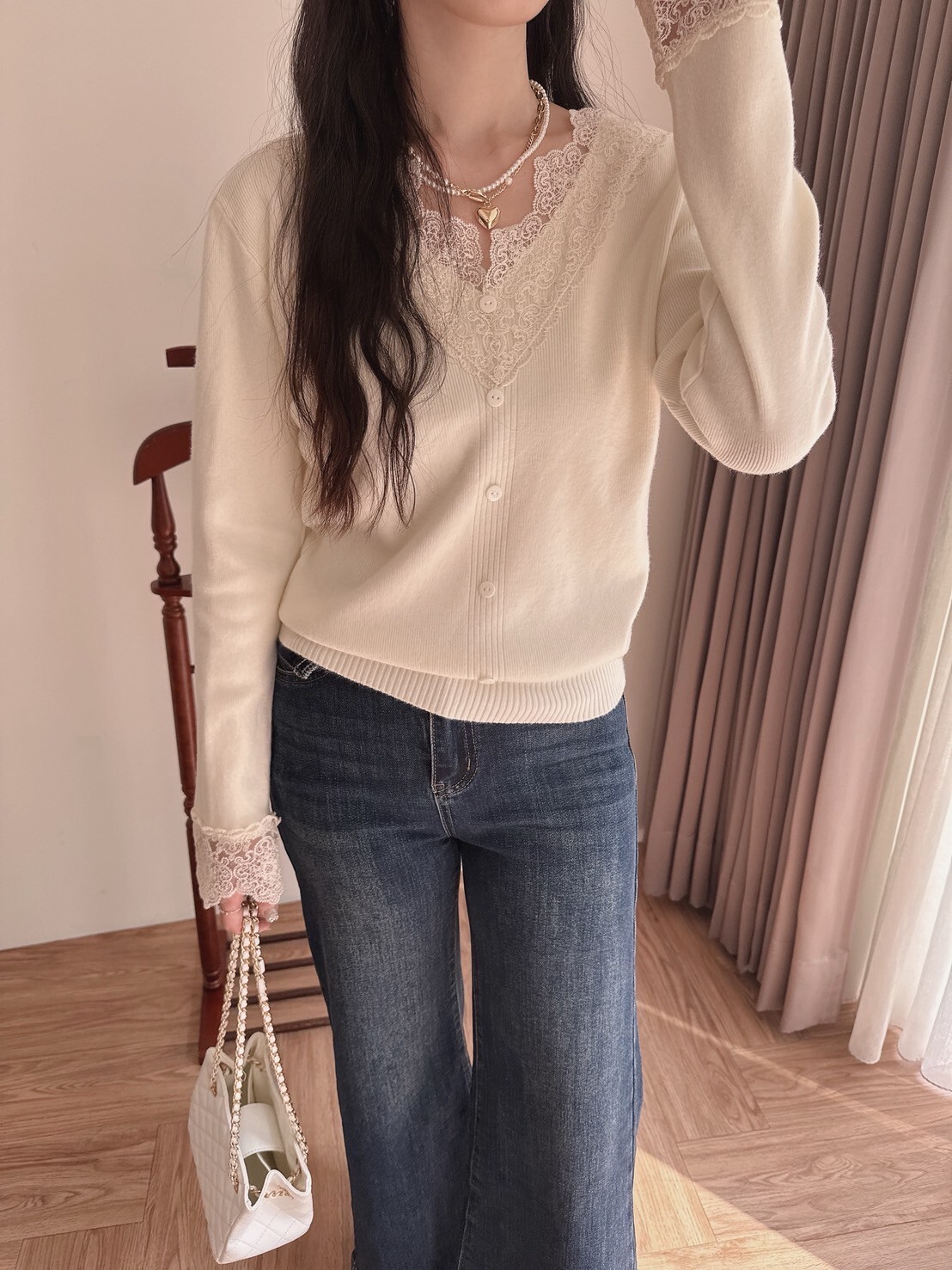 LINE_ALBUM_20251021_251021_313