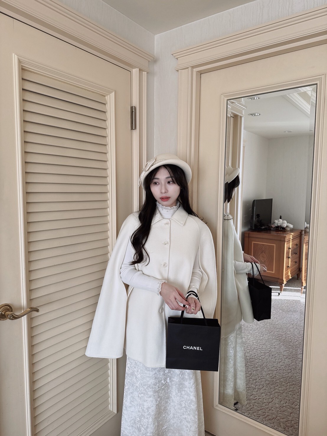 LINE_ALBUM_20251119_251119_159