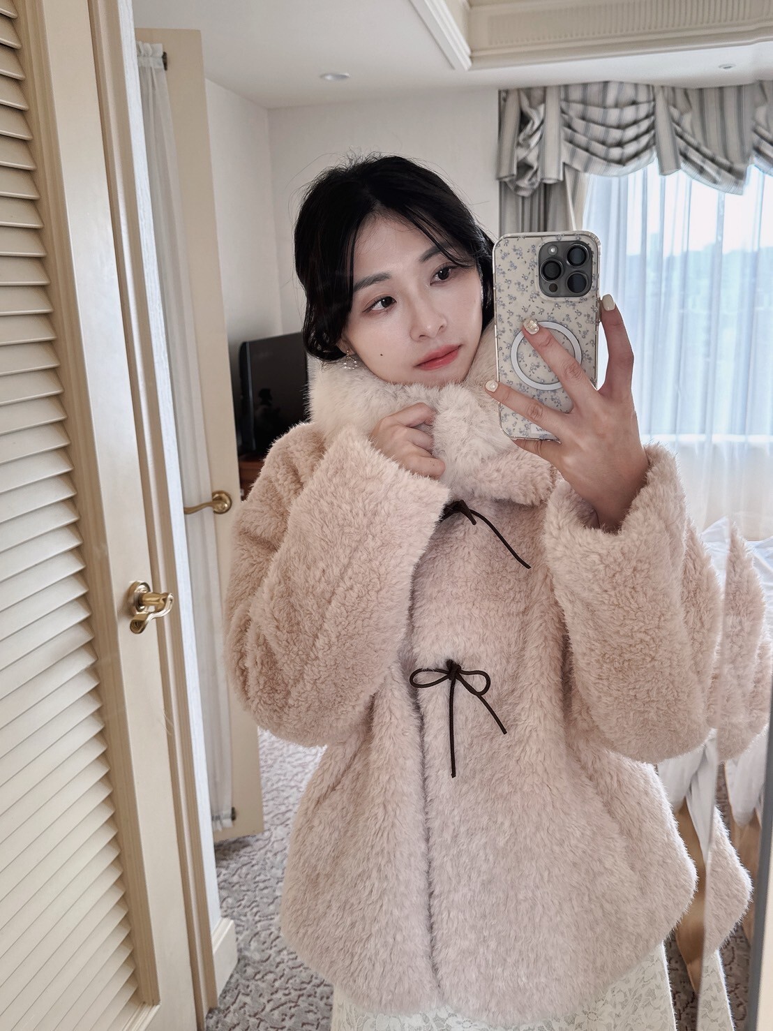 LINE_ALBUM_20251119_251119_258