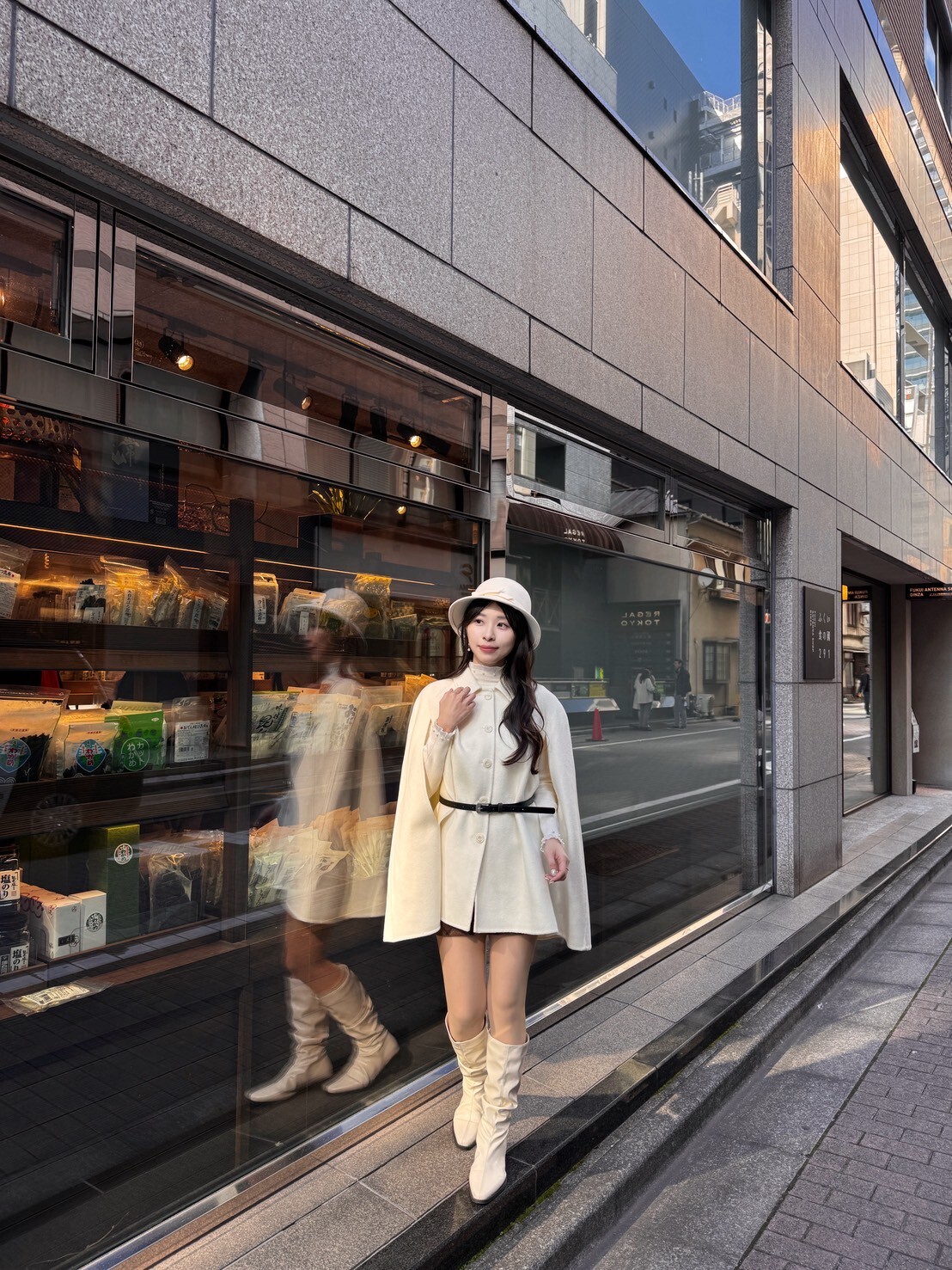 LINE_ALBUM_20251119_251119_242