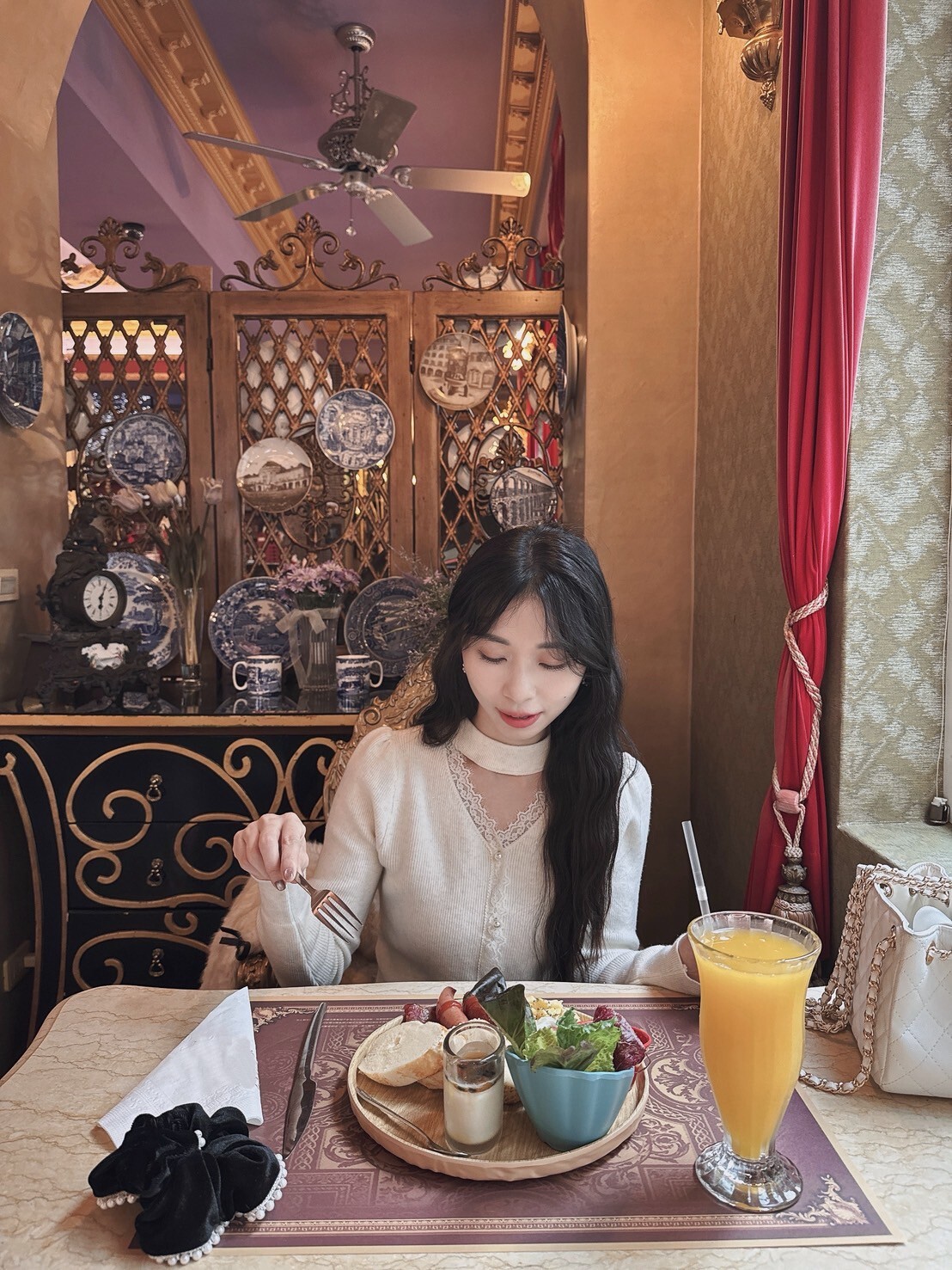 LINE_ALBUM_2025123_251203_232