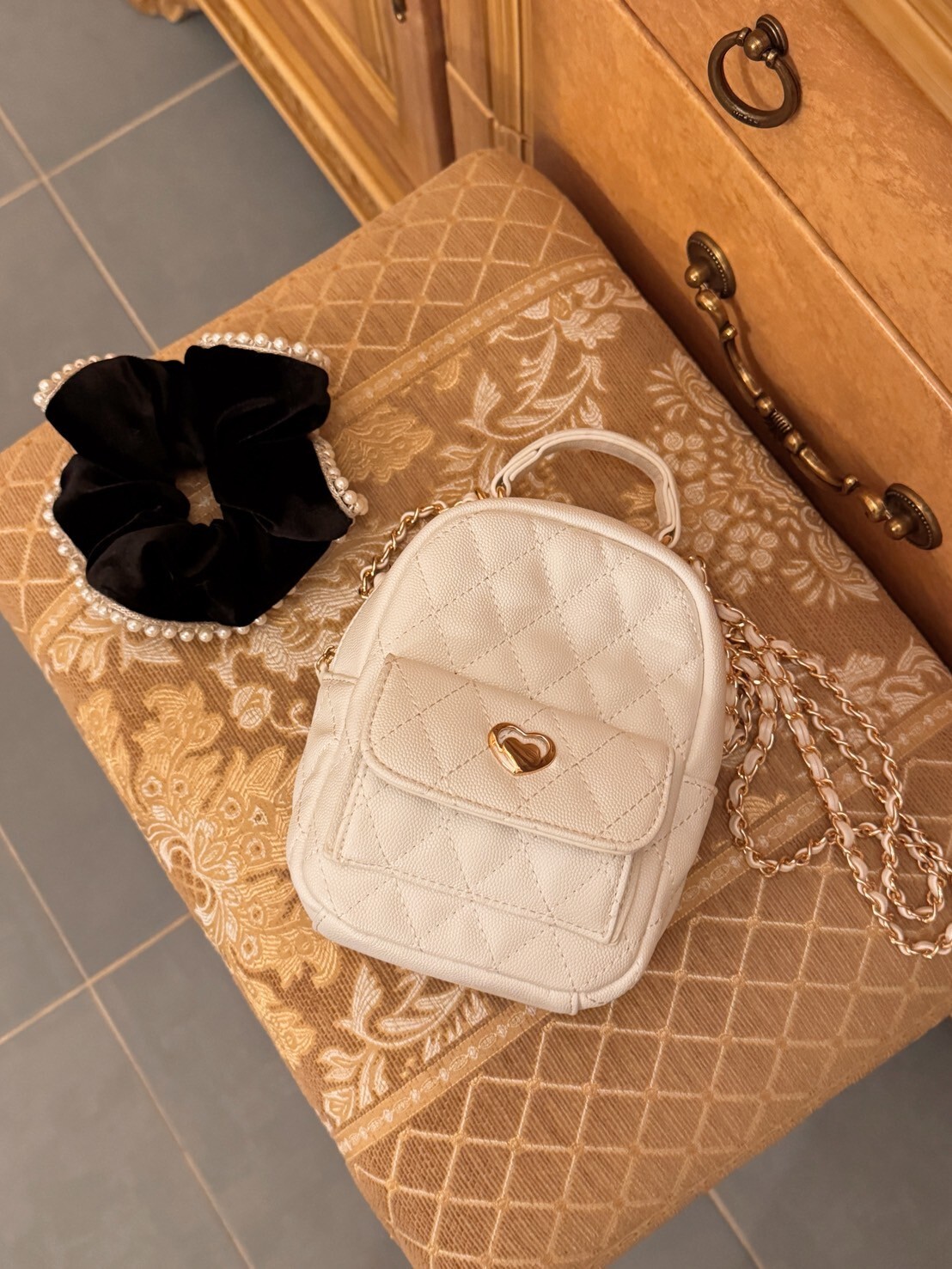 LINE_ALBUM_2025123_251203_128