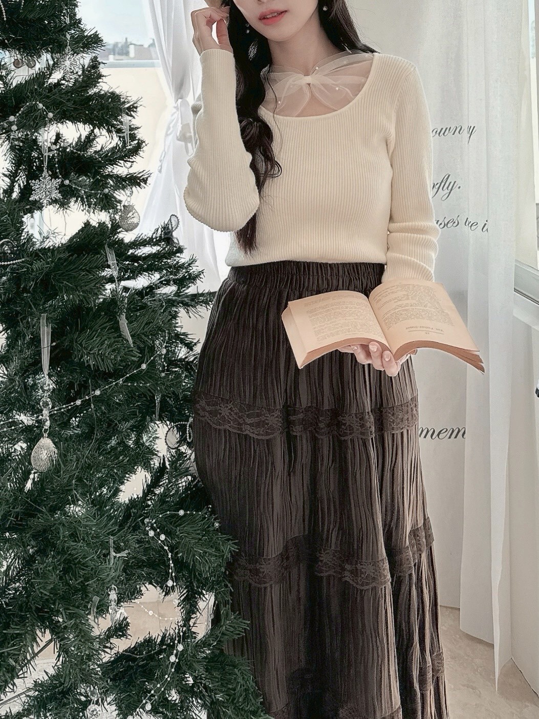 LINE_ALBUM_202616_260106_372