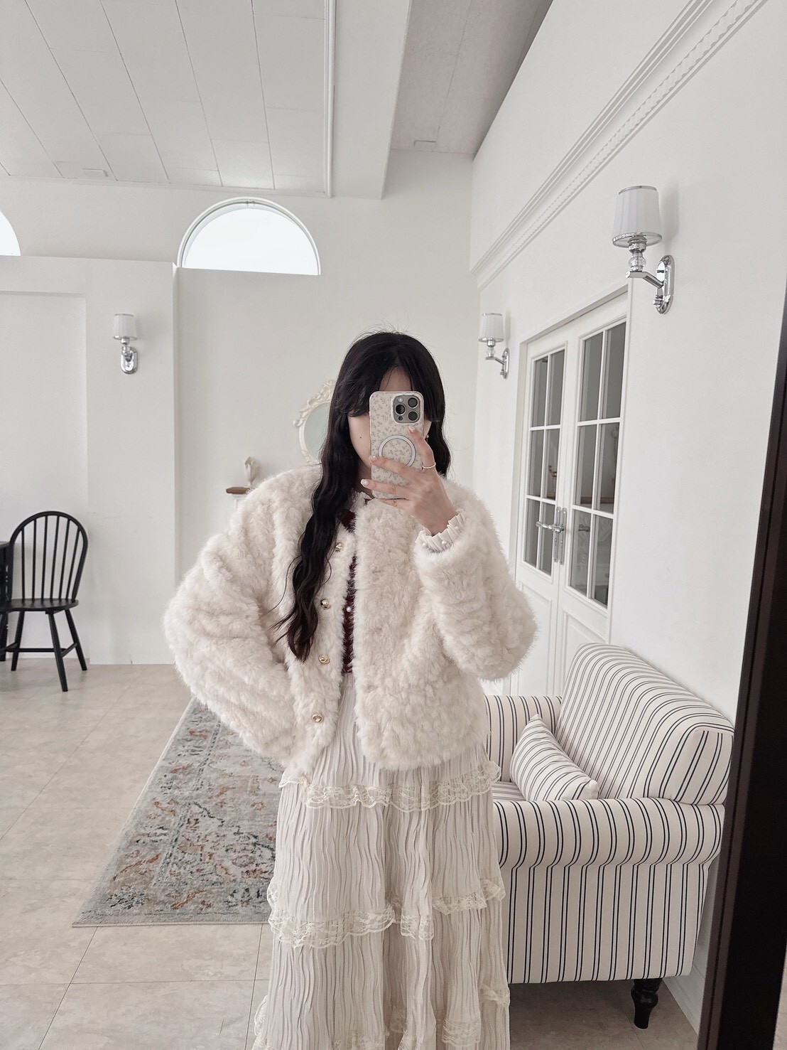 LINE_ALBUM_202616_260106_328