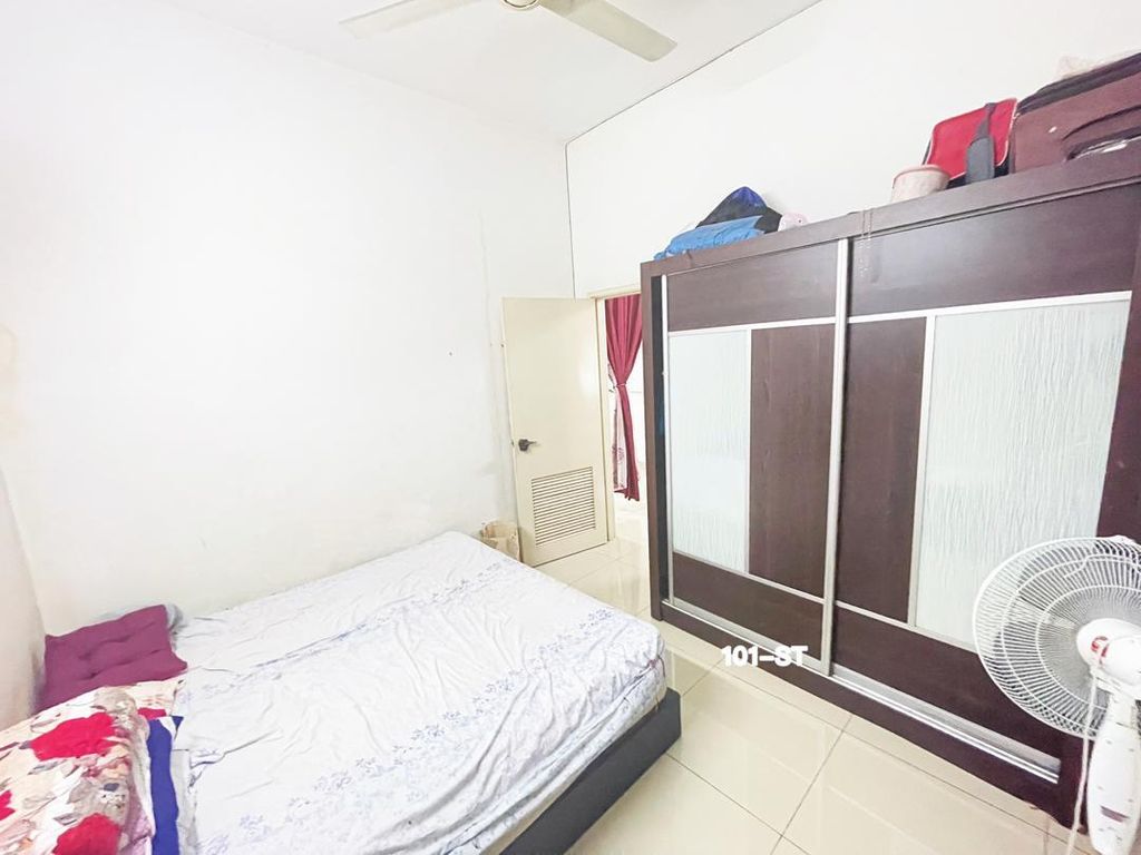 b89e7208-b2d2-49d6-873c-80574a0edd5a