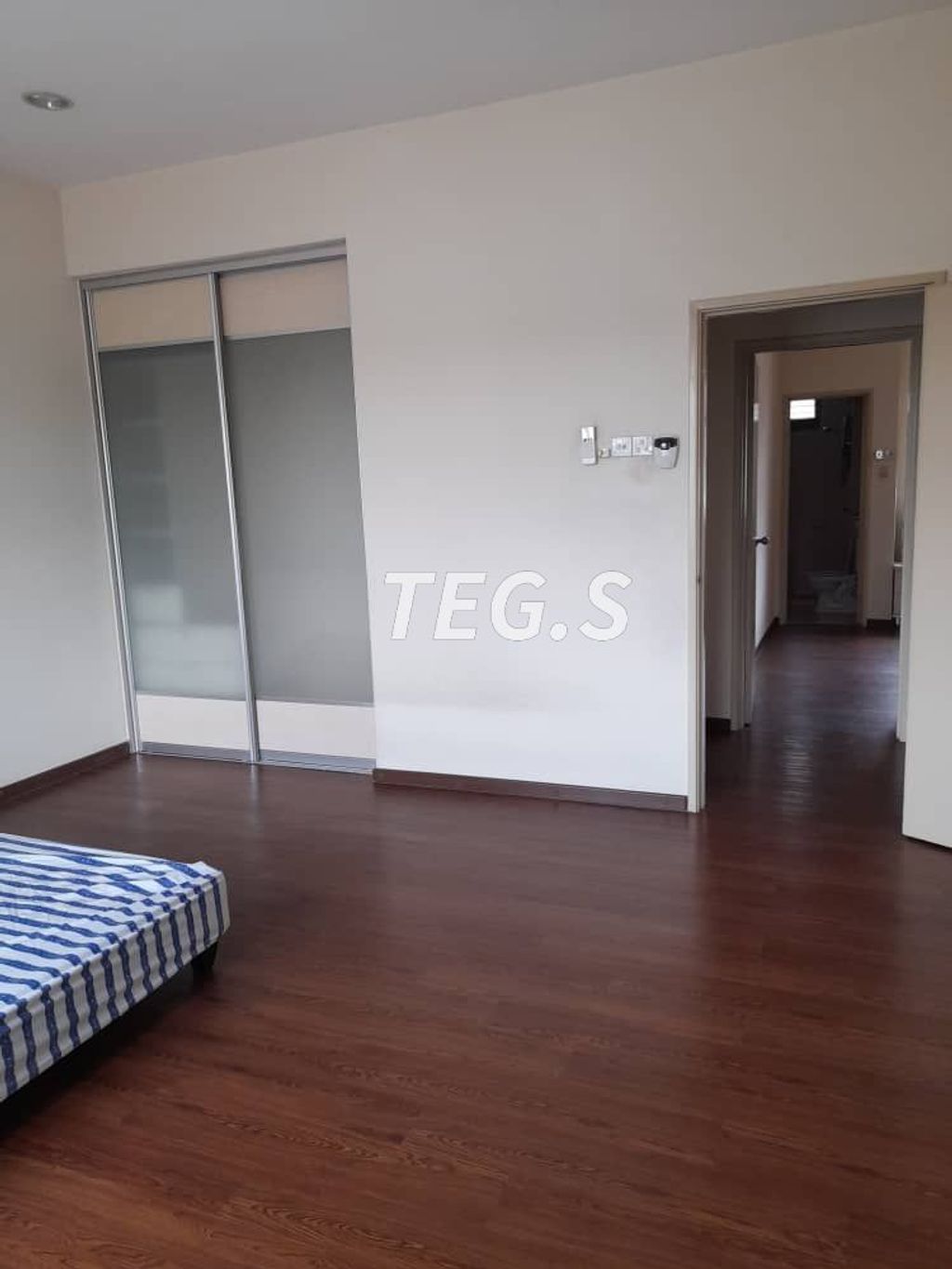 48f08c7e-32cf-4ae5-a91a-b92467944f23