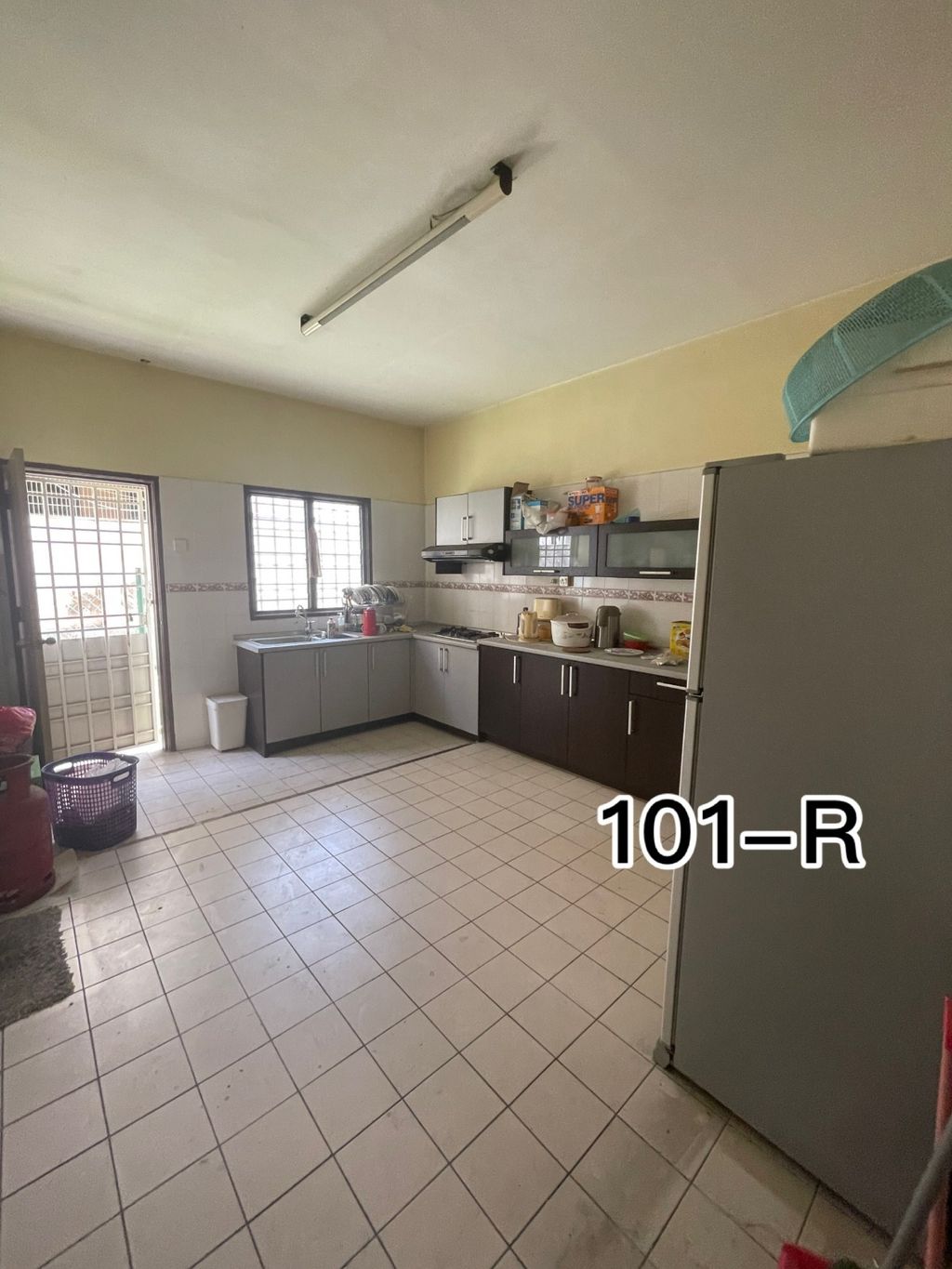 e07d439c-6918-4caa-ad9e-cea7c112861c