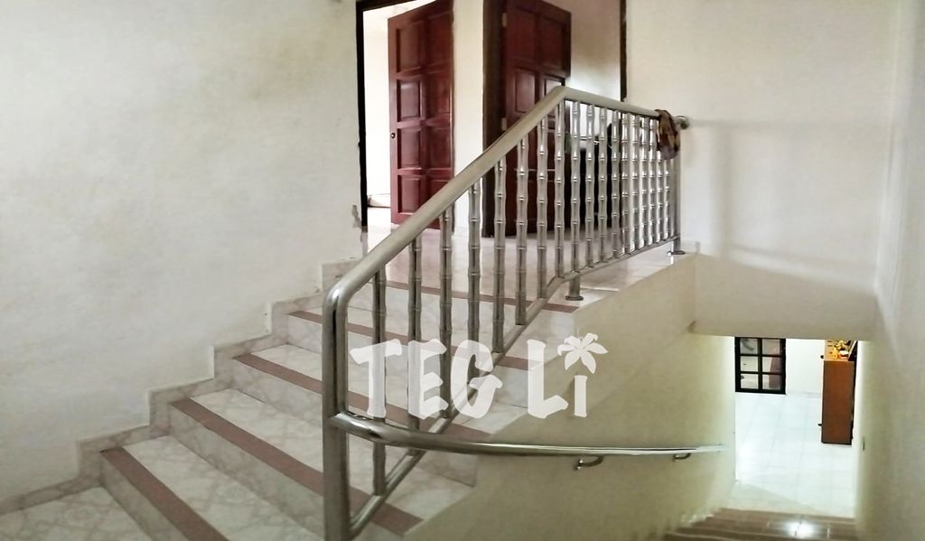 e957cf1e-0b2f-4fe1-a3a2-1bd3301bb68a