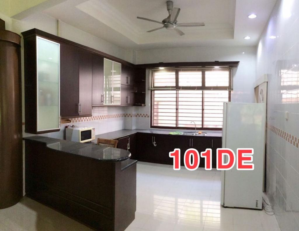 77b1b2df-e792-41d8-ad02-272c9388a532