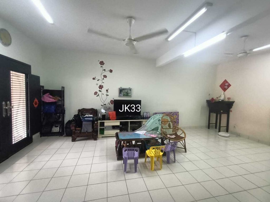 5eaaf885-1682-4b04-9cf4-02670350f67a