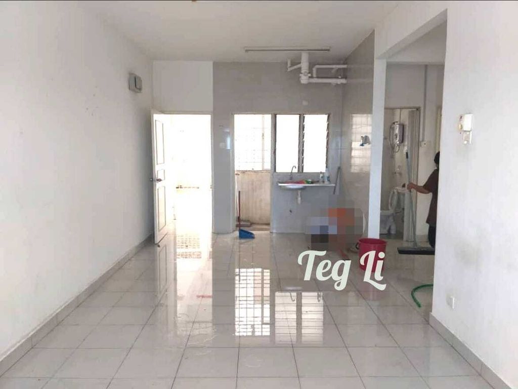 70cf3bf0-d98f-4f1a-987d-0b040c786b64