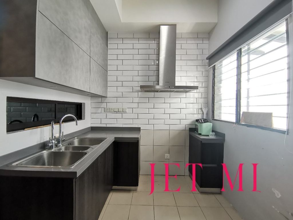 364748490_597304515900683_804622491520810490_n