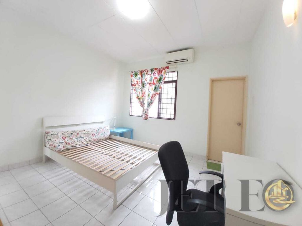 8c7e2f55-811c-4954-94ba-be1a189d92f8