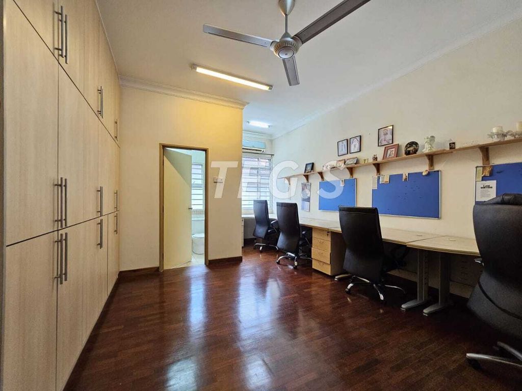 WhatsApp Image 2023-08-28 at 4.03.49 PM (2)