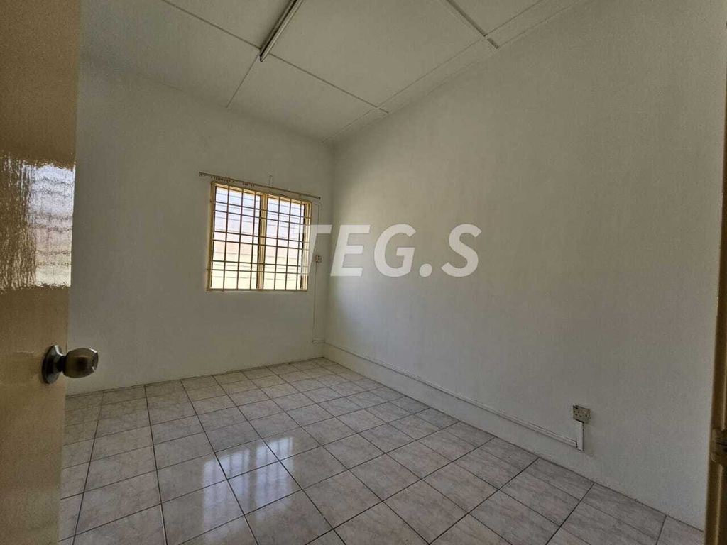 WhatsApp Image 2023-08-27 at 8.09.41 PM (1)