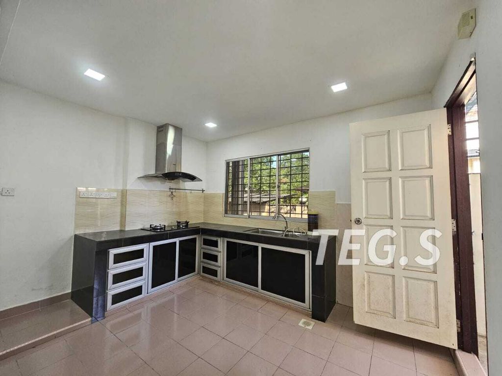 WhatsApp Image 2024-02-18 at 12.20.00 PM