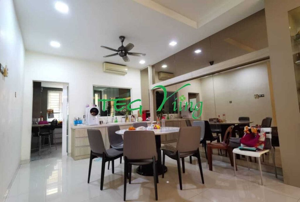 e2457a87-6be2-4a73-80d4-e190e0ae5915