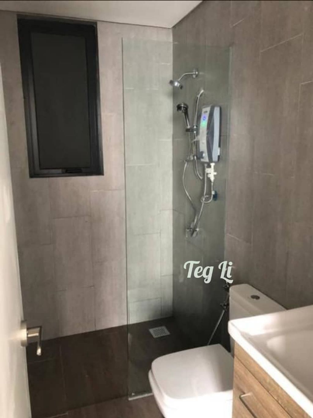 WhatsApp Image 2024-03-25 at 1.33.34 PM (4)