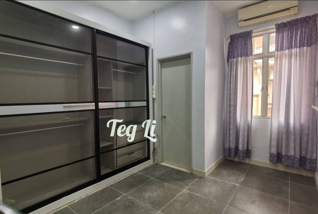 WhatsApp Image 2024-01-11 at 11.04.12 PM (1)