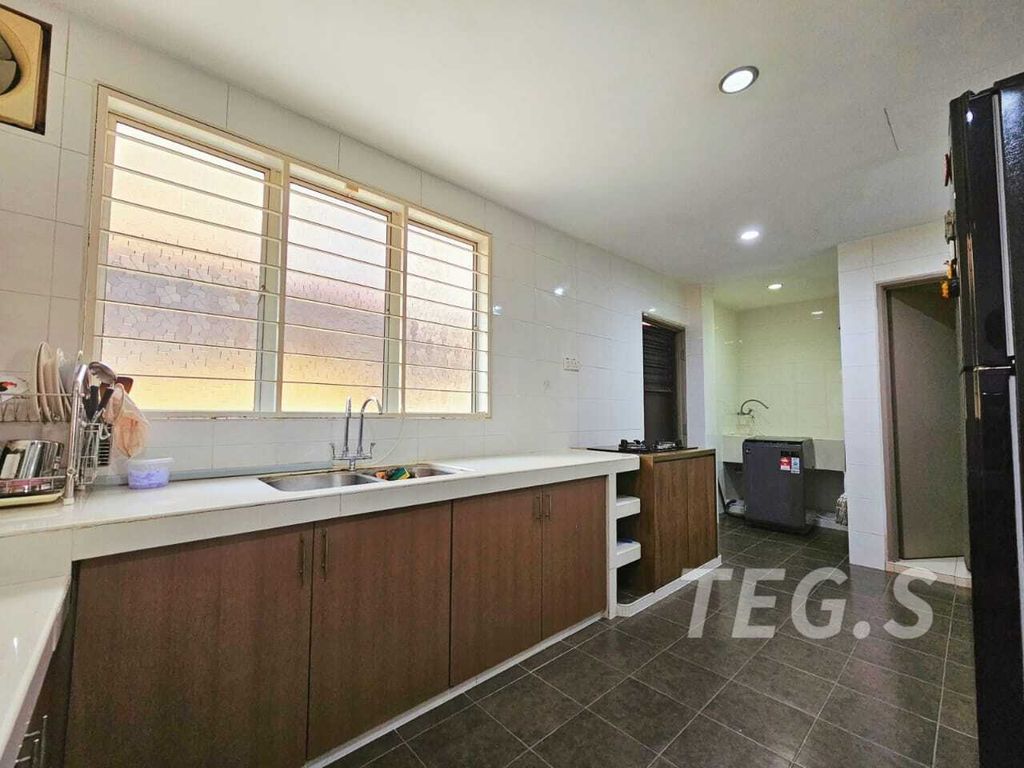 WhatsApp Image 2024-03-24 at 7.46.44 PM (2)