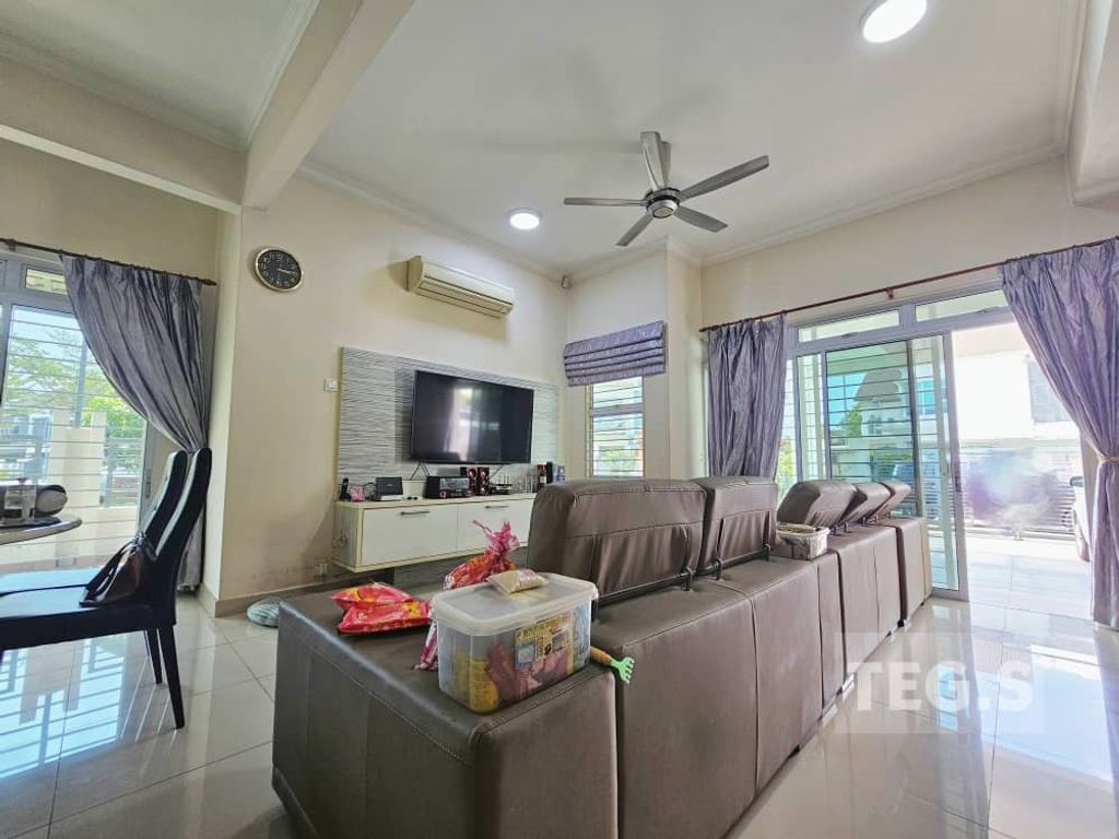 WhatsApp Image 2024-04-05 at 10.47.08 PM (1)