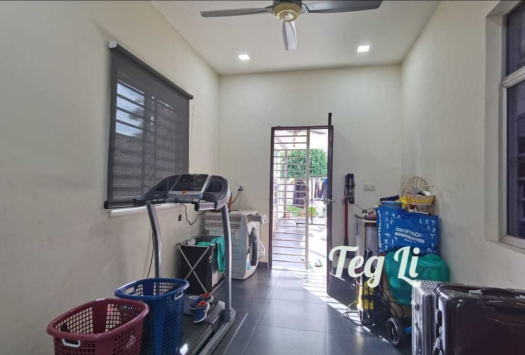 WhatsApp Image 2024-04-13 at 7.53.57 PM