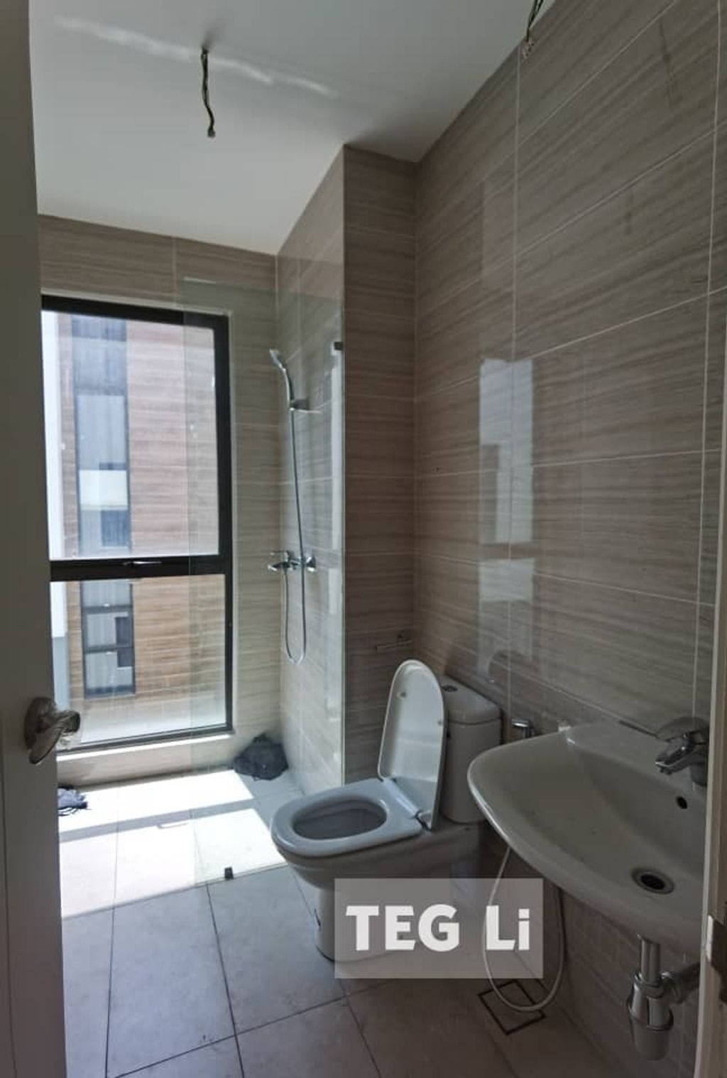 WhatsApp Image 2024-04-21 at 12.22.51 AM (3)