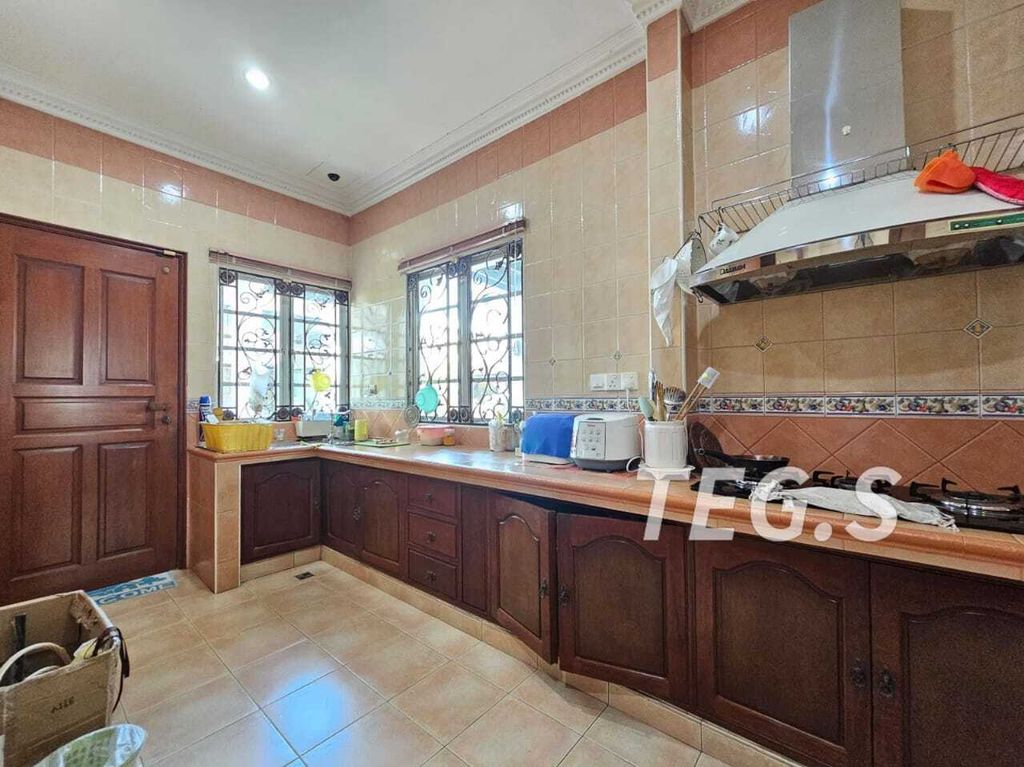 photo_2024-04-25_13-02-06