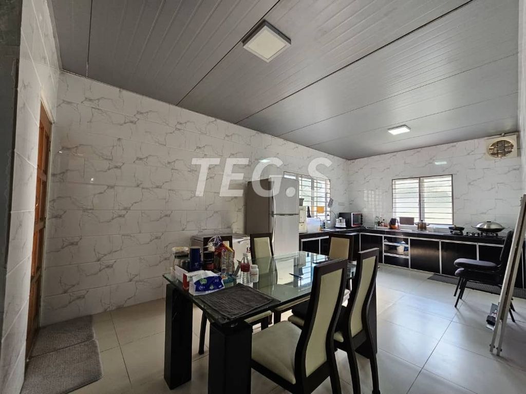 071bd047-e532-4030-b00e-0dce56f4f4a9