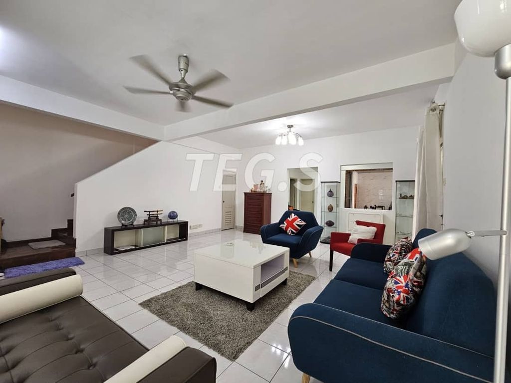 7cddc1b1-b8a8-425d-b38d-13ae8b5878ba