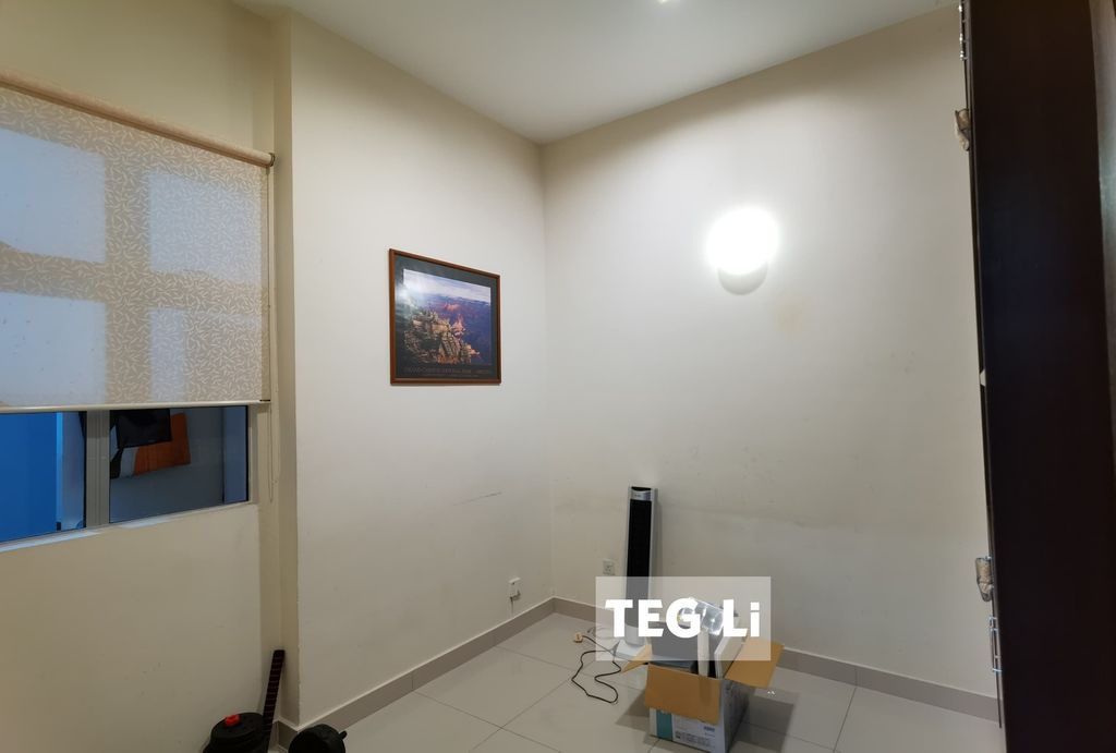 WhatsApp Image 2024-05-12 at 4.00.44 PM