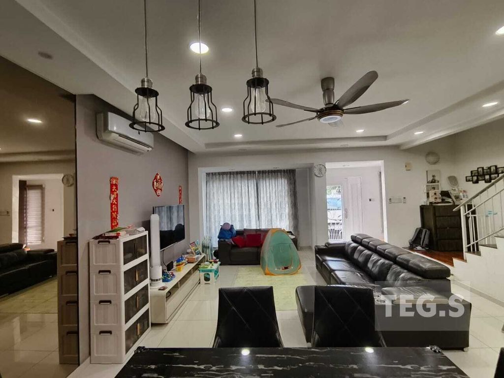 WhatsApp Image 2024-05-05 at 7.33.49 PM (1)