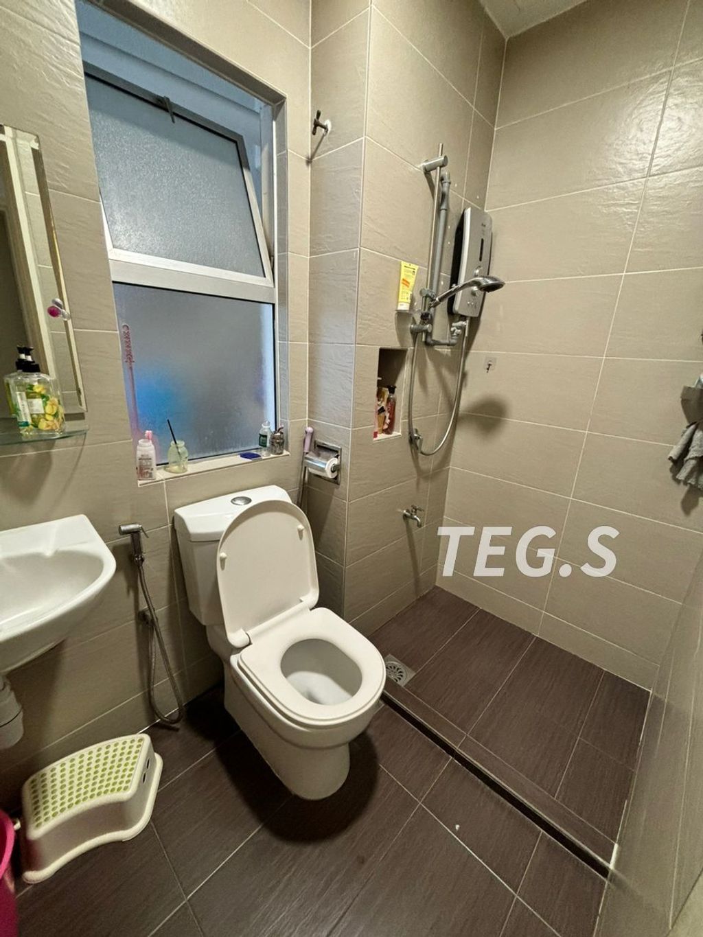 WhatsApp Image 2024-01-21 at 7.51.27 PM (2)