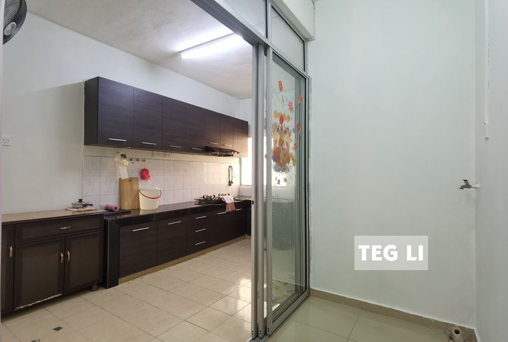 WhatsApp Image 2024-06-23 at 10.42.20 PM (1)