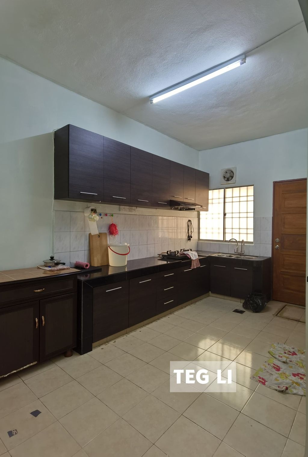 WhatsApp Image 2024-06-23 at 10.42.20 PM (3)