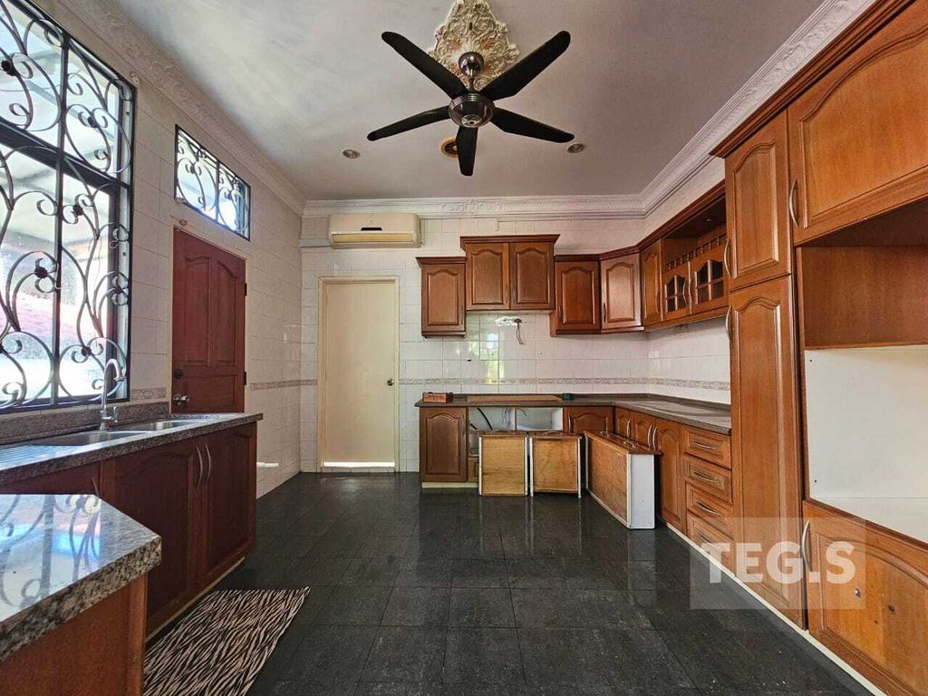 WhatsApp Image 2024-06-25 at 12.34.39 PM (2)