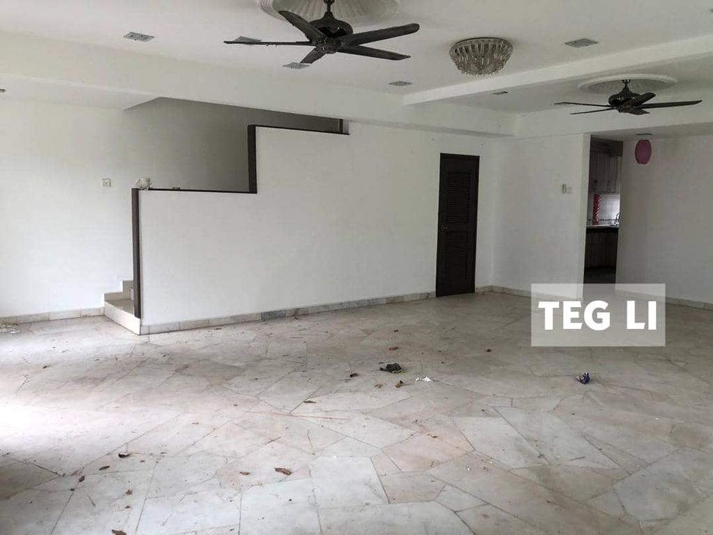 WhatsApp Image 2024-06-18 at 12.43.21 AM (1)