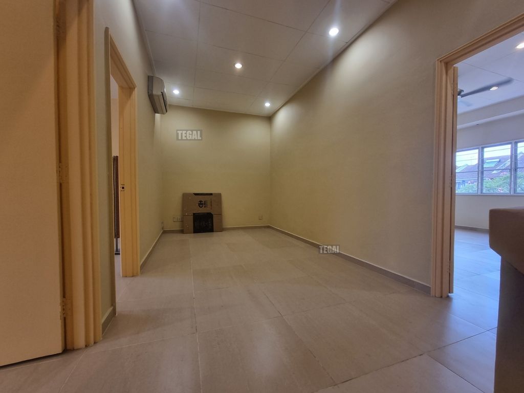 WhatsApp Image 2024-08-01 at 5.56.32 PM