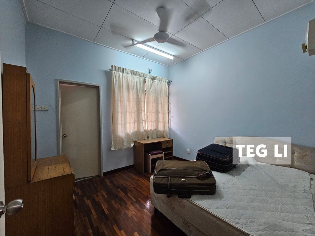 WhatsApp Image 2024-08-25 at 9.39.12 AM