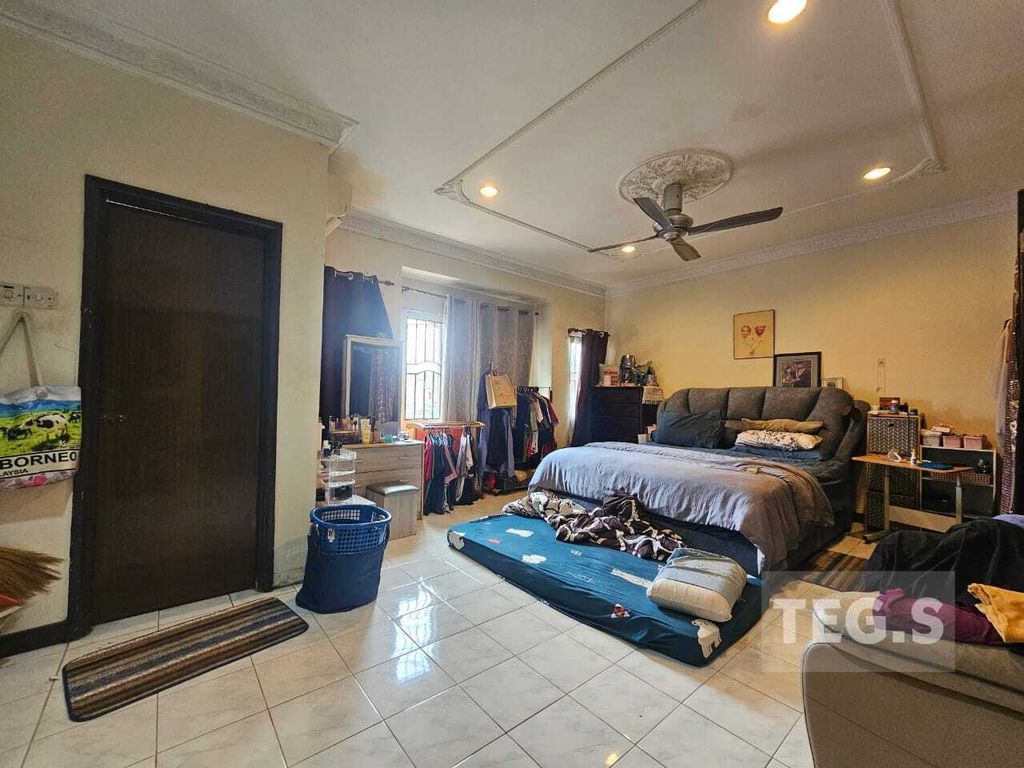 WhatsApp Image 2024-09-20 at 2.38.27 PM (2)