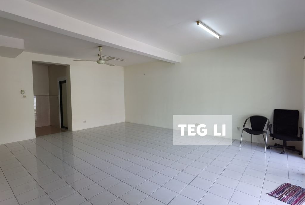 WhatsApp Image 2024-10-03 at 9.34.29 PM (1)