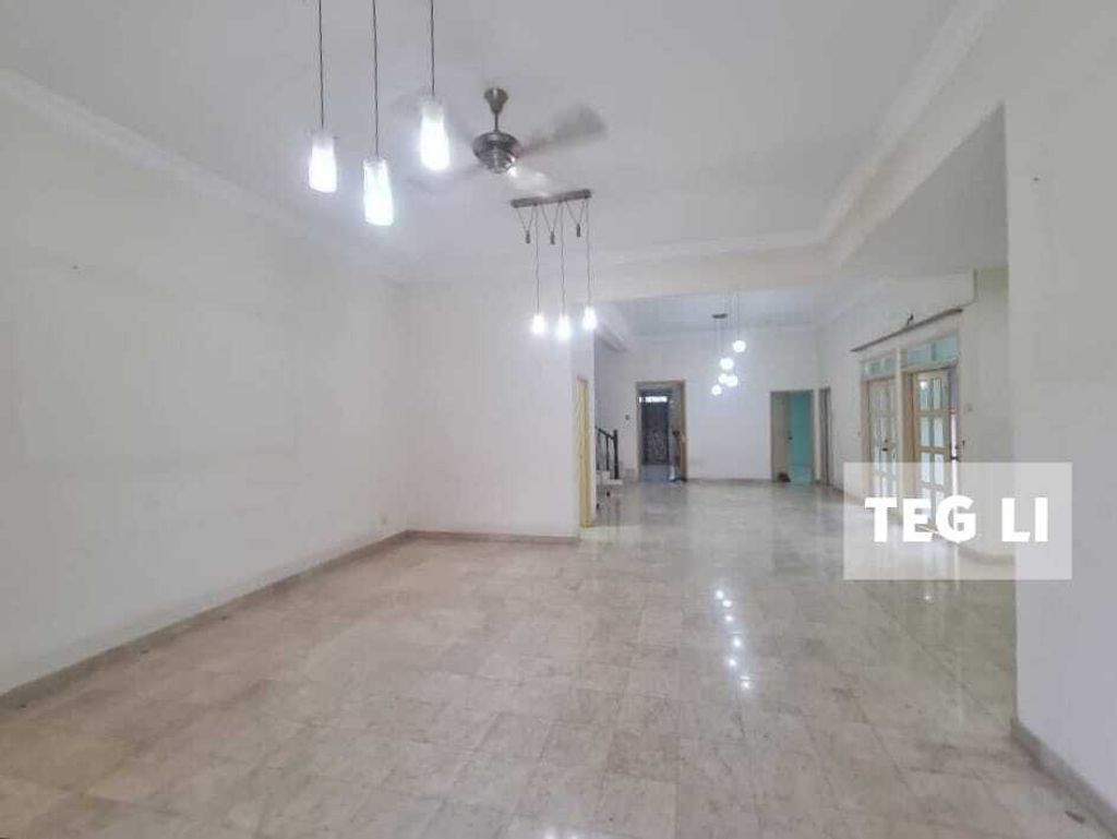 WhatsApp Image 2024-10-19 at 7.19.31 PM