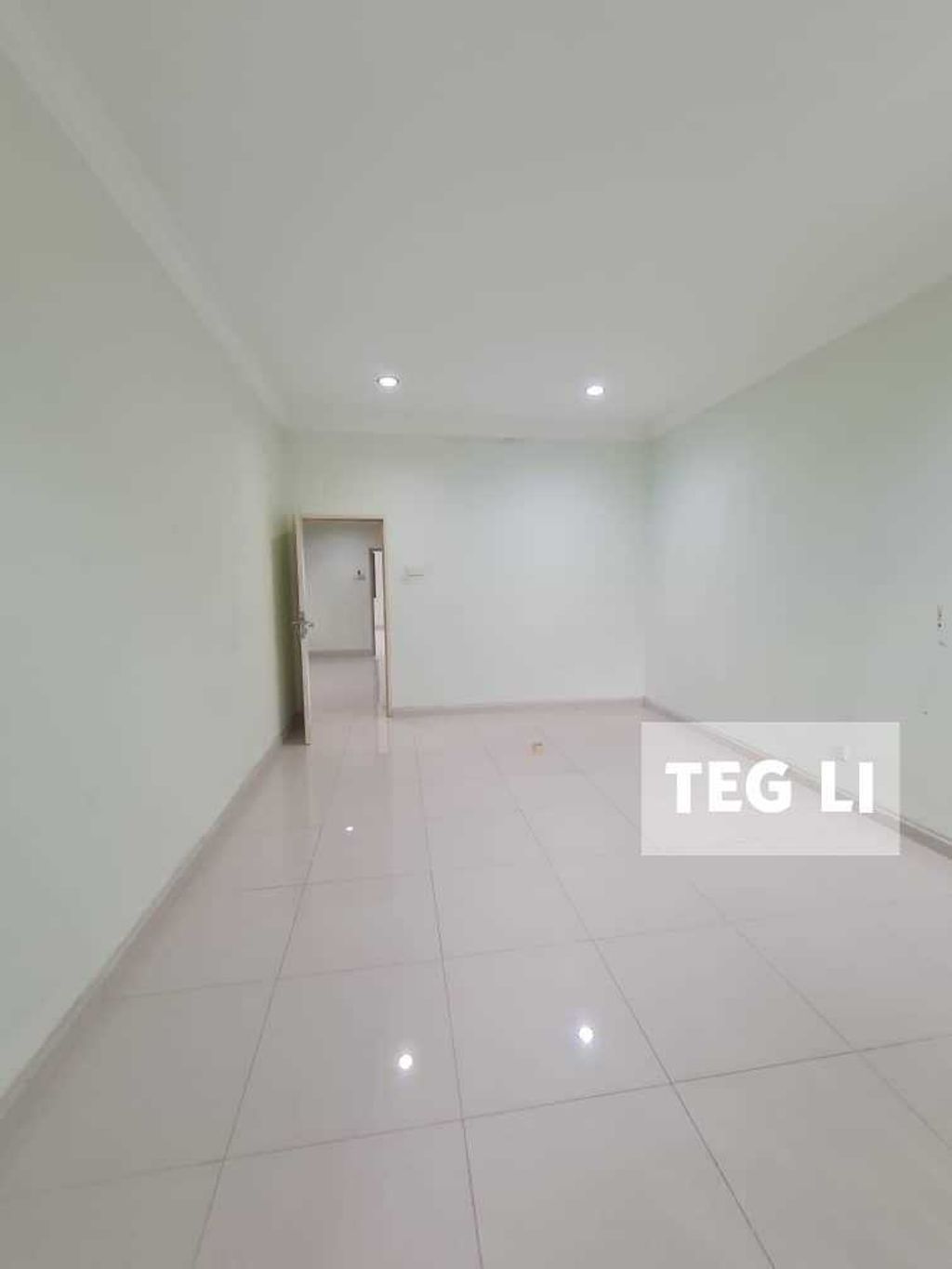 WhatsApp Image 2024-10-19 at 7.19.33 PM (2)