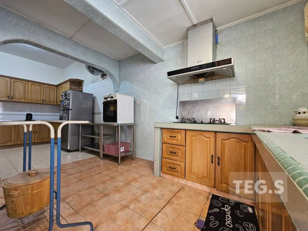 WhatsApp Image 2024-11-20 at 6.13.07 PM