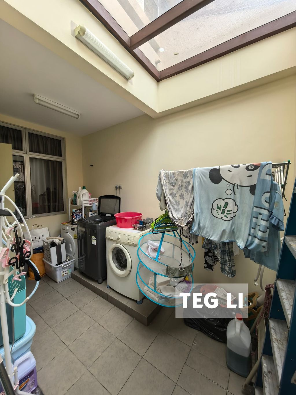 WhatsApp Image 2024-12-06 at 10.29.06 PM