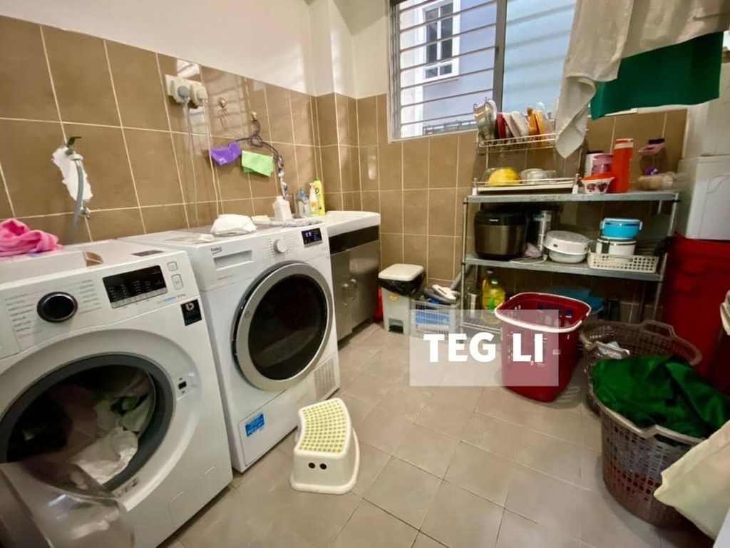 WhatsApp Image 2024-10-03 at 1.37.26 PM