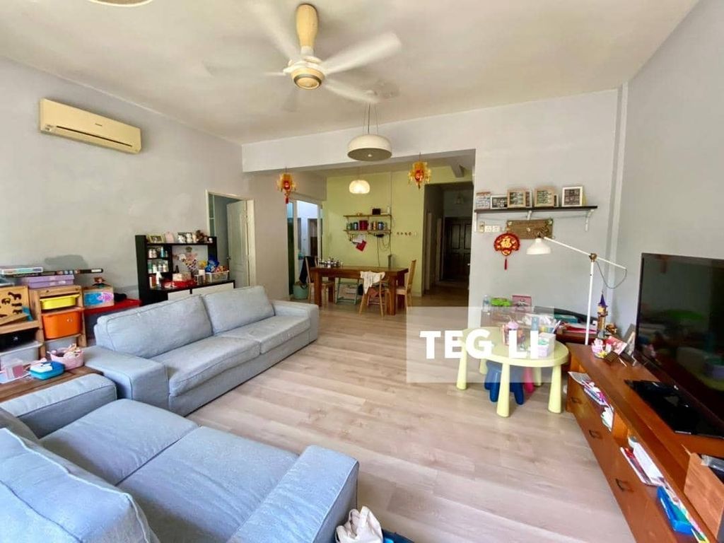 WhatsApp Image 2024-10-03 at 1.37.25 PM (1)