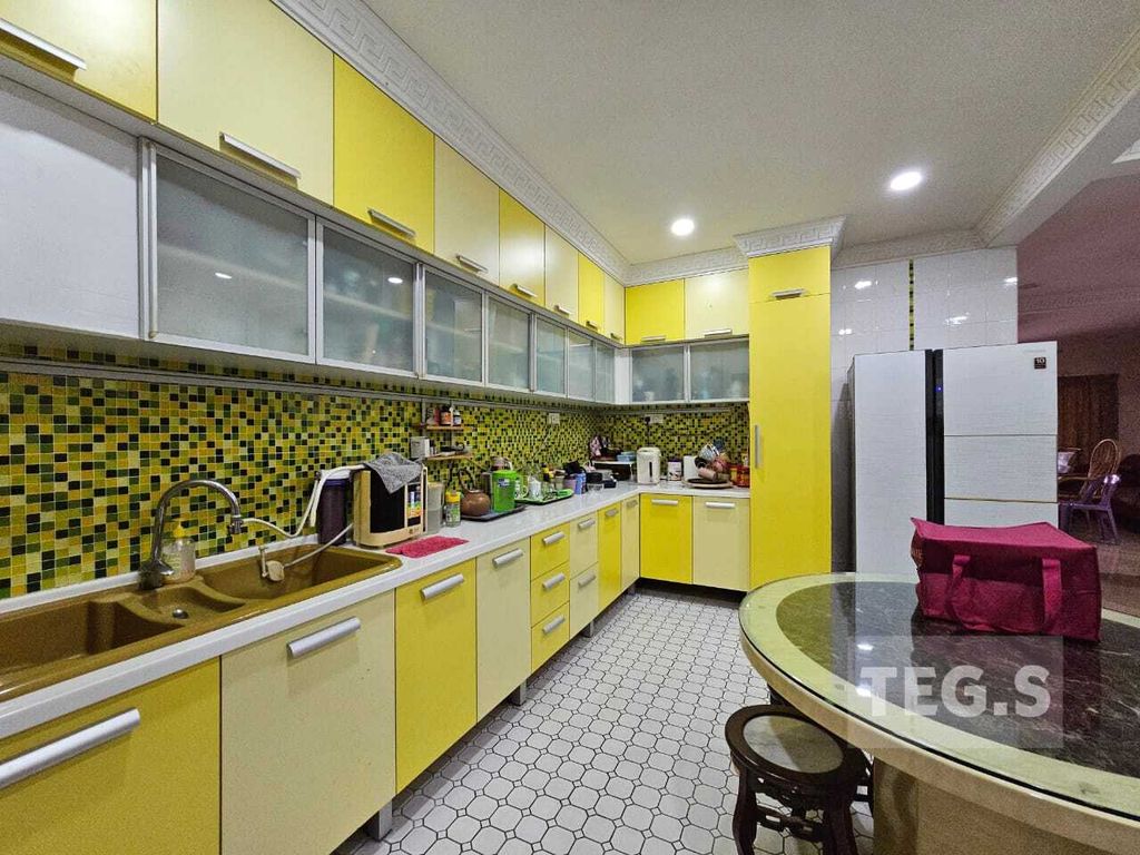 WhatsApp Image 2024-10-02 at 6.22.38 PM (1)